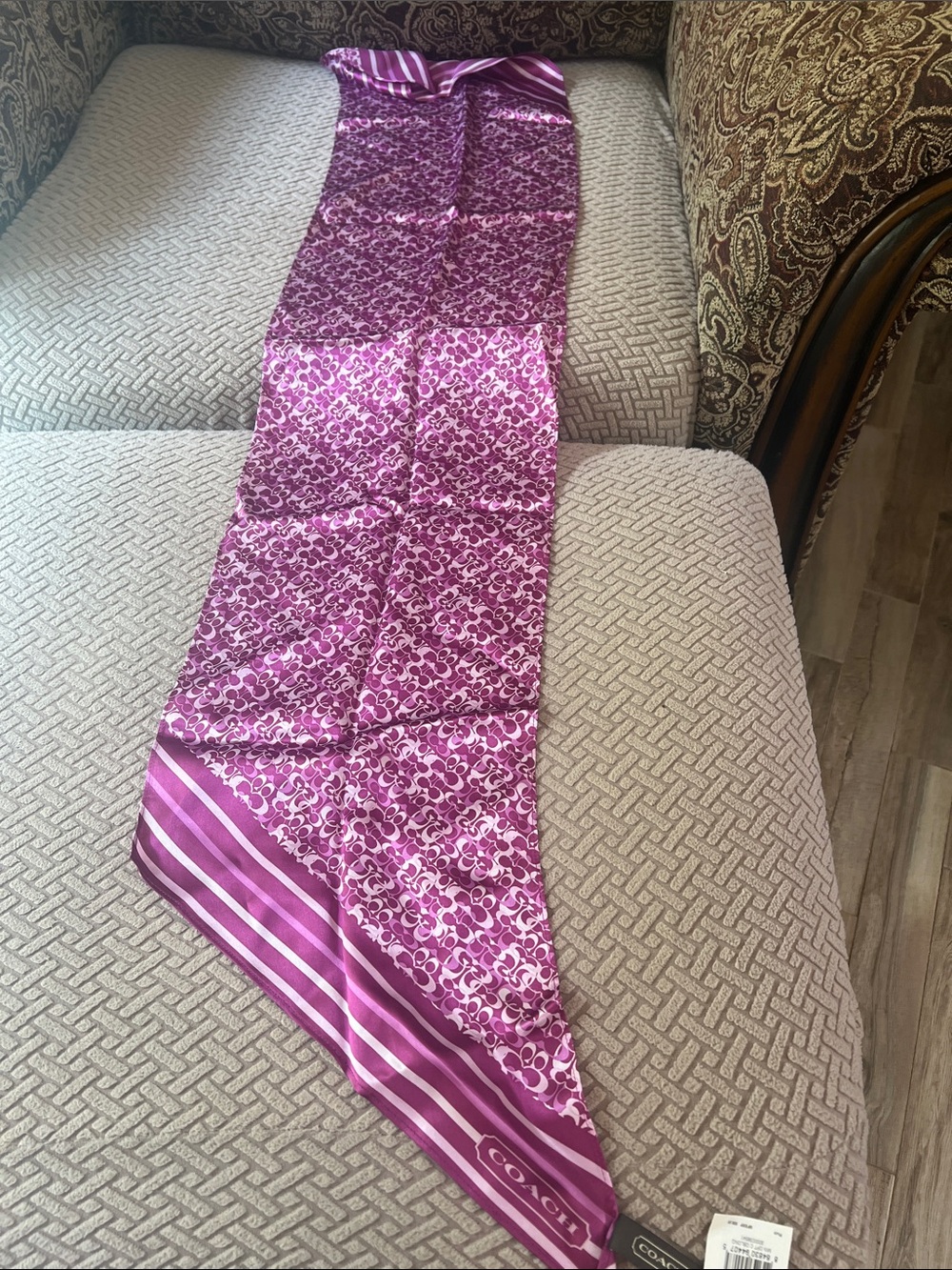NWT COACH Pink Logo-Print Silk Scarf with Striped Border. 100% silk - Picture 6 of 7